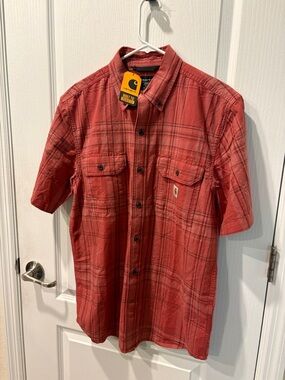 Carhartt Men's Short-Sleeve Red Plaid Button-Down Shirt SZ Small NWT